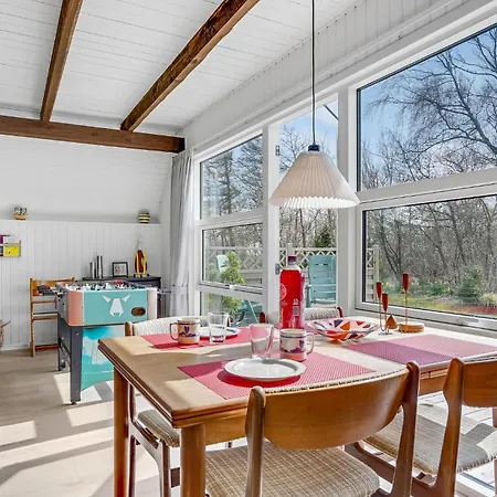 3 Bedroom Gorgeous In * Skjern